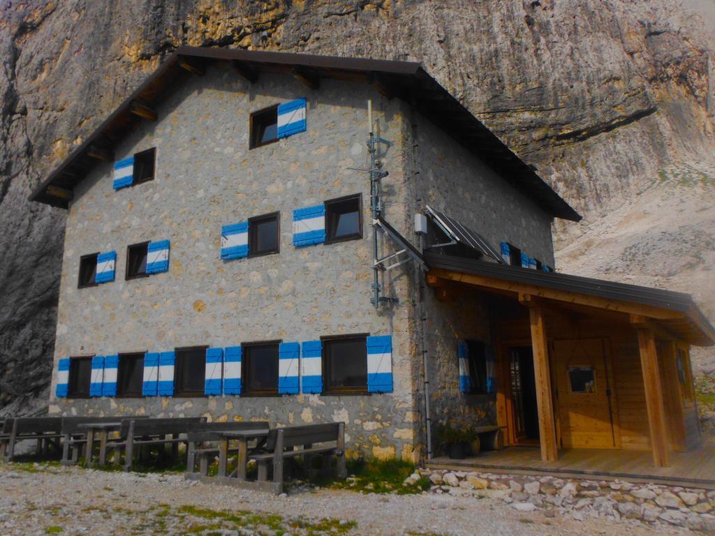 Rifugio Velo Della Madonna Ξενοδοχείο San Martino Di Castrozza Εξωτερικό φωτογραφία